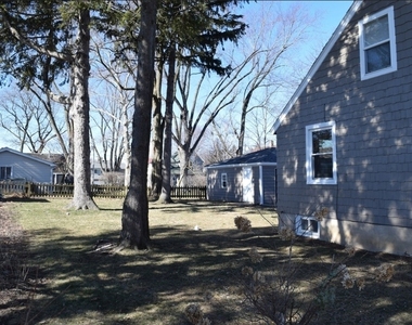 254 W Main Street - Photo Thumbnail 5