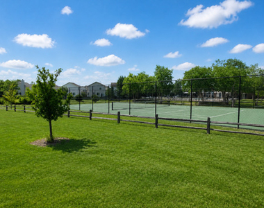 647 Jonathan Drive - Photo Thumbnail 8