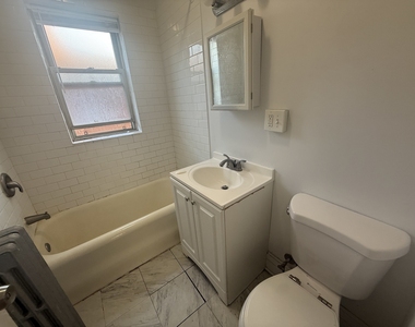 2105 Grove Avenue - Photo Thumbnail 10