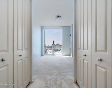 170 W Polk Street - Photo Thumbnail 14