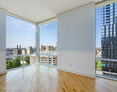 170 W Polk Street - Photo Thumbnail 5