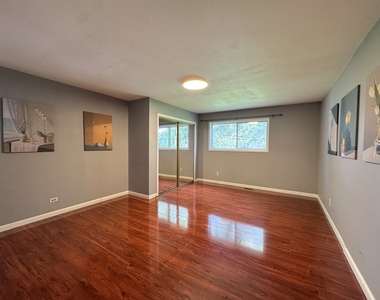 8113 Norwood Court - Photo Thumbnail 18