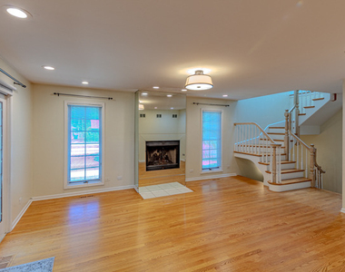 3121 Lake Avenue - Photo Thumbnail 4
