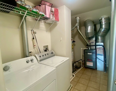 1404 Draper Road - Photo Thumbnail 9