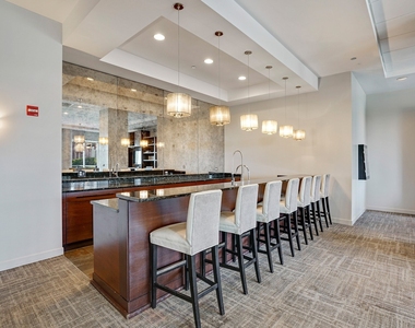 1201 S Prairie Avenue - Photo Thumbnail 25