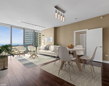 1201 S Prairie Avenue - Photo Thumbnail 1