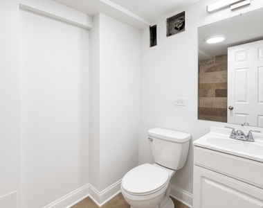 2042 W Touhy Avenue - Photo Thumbnail 12