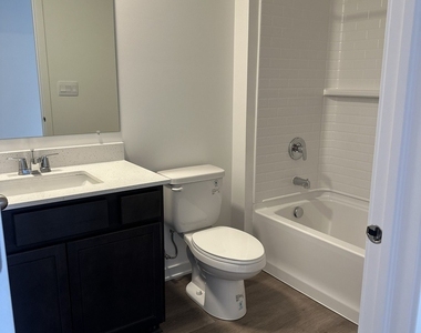 2428 Semillon Street - Photo Thumbnail 19