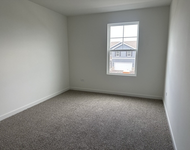 2428 Semillon Street - Photo Thumbnail 22