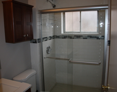 402 E Atwater Avenue - Photo Thumbnail 9