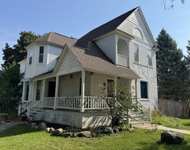 502 E Washington Street - Photo Thumbnail 14