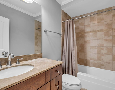 1248 W Jackson Boulevard - Photo Thumbnail 12