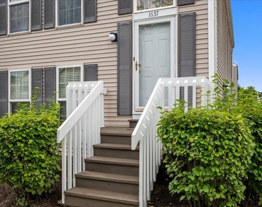 1637 Linden Park Lane - Photo Thumbnail 2