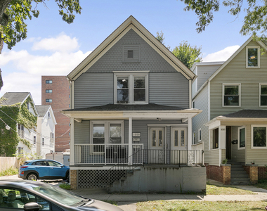 1008 Garnett Place - Photo Thumbnail 2