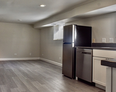 1008 Garnett Place - Photo Thumbnail 20