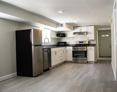 1008 Garnett Place - Photo Thumbnail 19