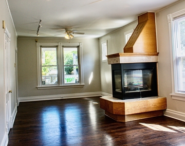 1008 Garnett Place - Photo Thumbnail 7