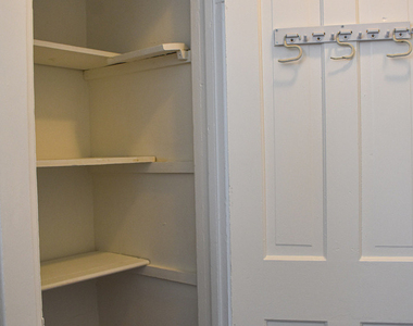 1008 Garnett Place - Photo Thumbnail 14