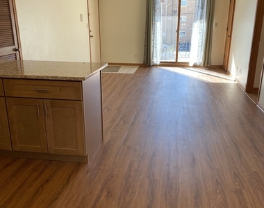 9532 Minnick Avenue - Photo Thumbnail 2