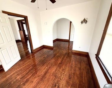 1626 Sheridan Road - Photo Thumbnail 20