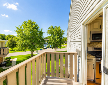 1077 Glouchester Harbor - Photo Thumbnail 21