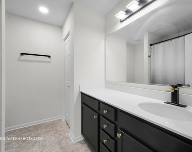 12504 S Cherry Blossom Boulevard - Photo Thumbnail 24