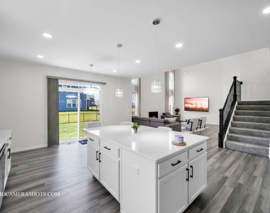 12504 S Cherry Blossom Boulevard - Photo Thumbnail 10
