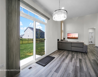 12504 S Cherry Blossom Boulevard - Photo Thumbnail 11