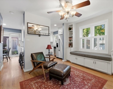 3311 N Racine Avenue - Photo Thumbnail 3