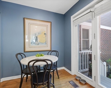 3311 N Racine Avenue - Photo Thumbnail 8