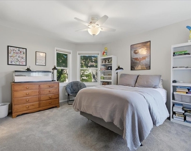 3311 N Racine Avenue - Photo Thumbnail 15