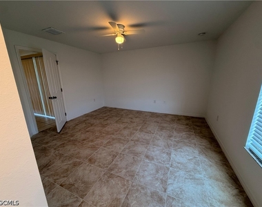 1818 Andalusia Boulevard - Photo Thumbnail 5