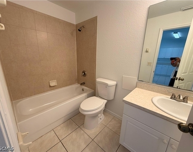 1818 Andalusia Boulevard - Photo Thumbnail 8