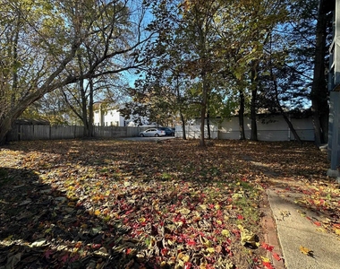 496 Kelley - Photo Thumbnail 2