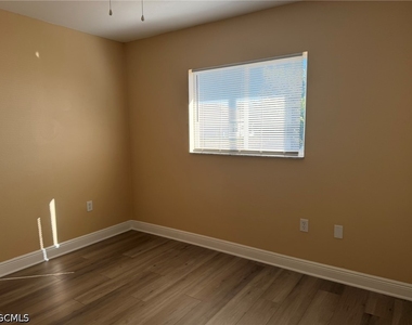 2553 Nw 21st Avenue - Photo Thumbnail 24