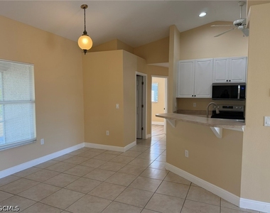 2553 Nw 21st Avenue - Photo Thumbnail 9