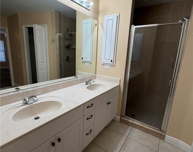2553 Nw 21st Avenue - Photo Thumbnail 19