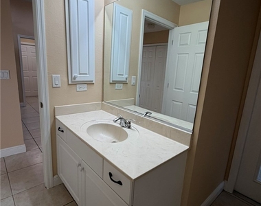 2553 Nw 21st Avenue - Photo Thumbnail 28