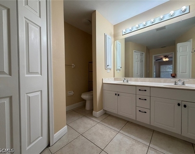 2553 Nw 21st Avenue - Photo Thumbnail 18