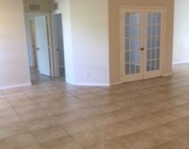 3630 West Gator Circle - Photo Thumbnail 10