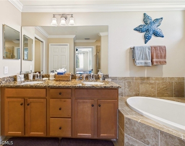 28041 Bridgetown Court - Photo Thumbnail 12