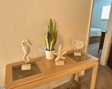 9391 Lennex Lane - Photo Thumbnail 2