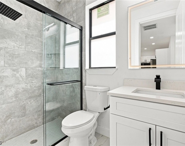 2421 Herb Avenue S - Photo Thumbnail 20