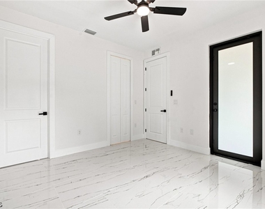 2421 Herb Avenue S - Photo Thumbnail 23