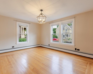324 Laurel - Photo Thumbnail 6