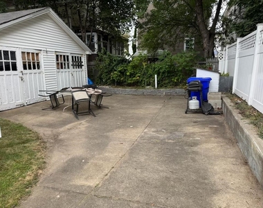 324 Laurel - Photo Thumbnail 18