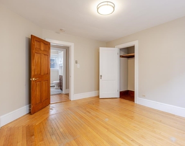 324 Laurel - Photo Thumbnail 12