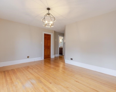 324 Laurel - Photo Thumbnail 5