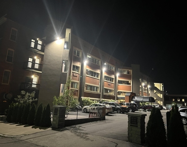 1361 Elm - Photo Thumbnail 11