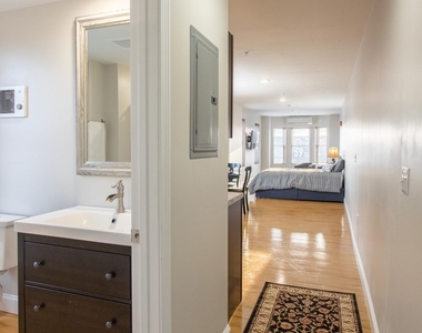 1361 Elm - Photo Thumbnail 4